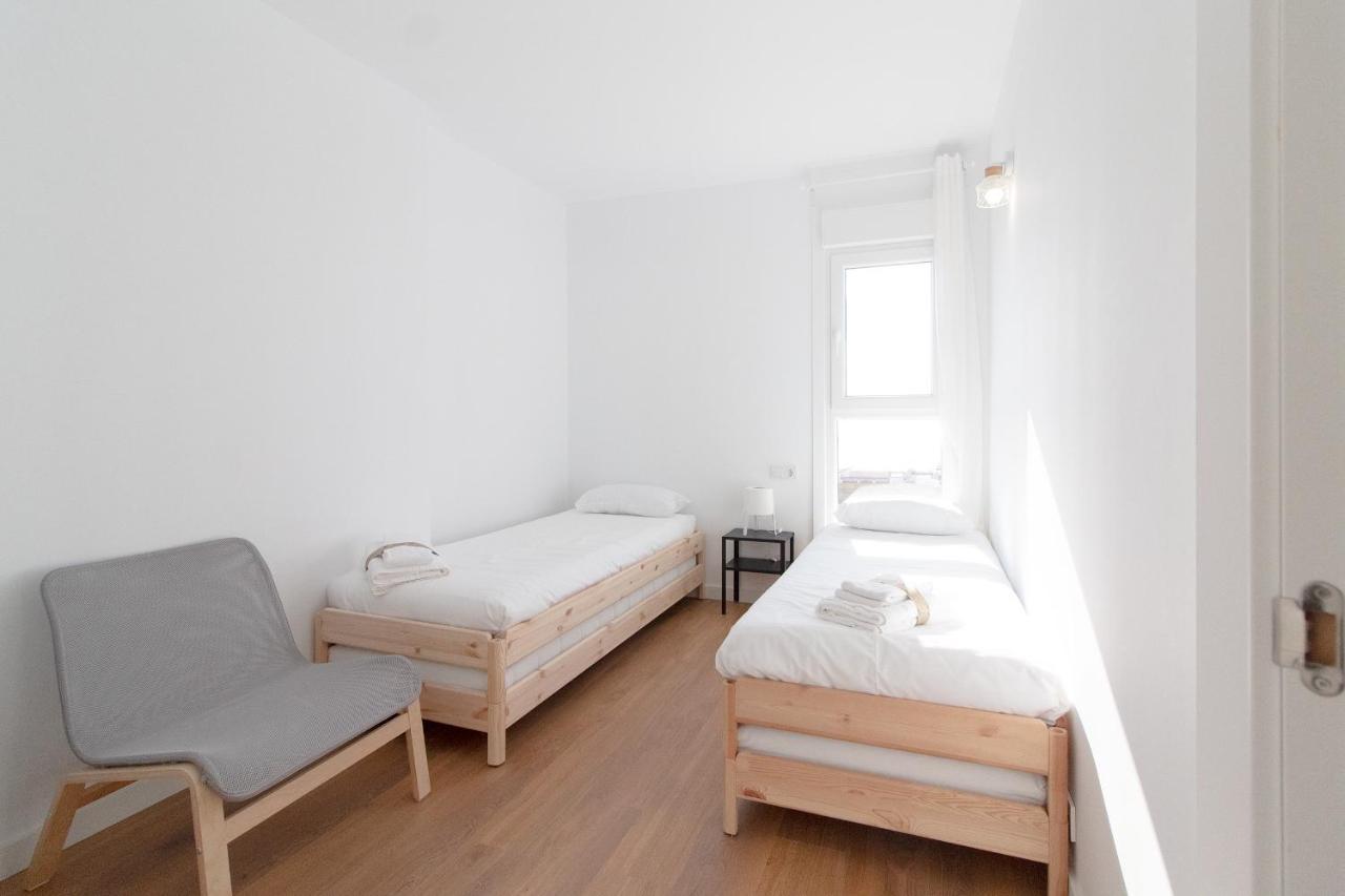 Global Properties, Apartamento De 2 Habitaciones Con Terraza Y Vistas Al Mar 카넷드버렝구어 외부 사진