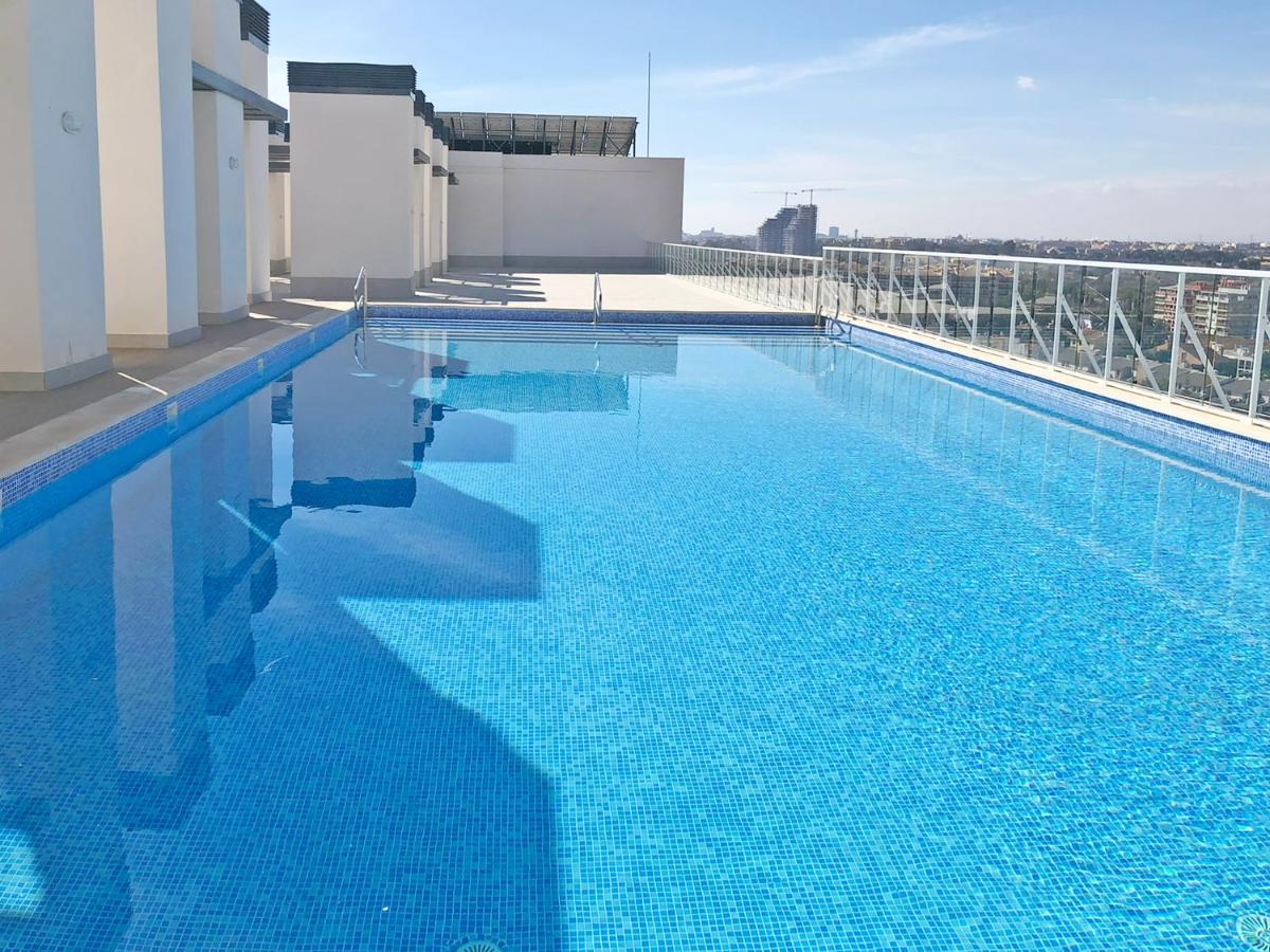 Global Properties, Apartamento De 2 Habitaciones Con Terraza Y Vistas Al Mar 카넷드버렝구어 외부 사진